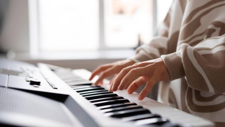 Alat Musik Piano